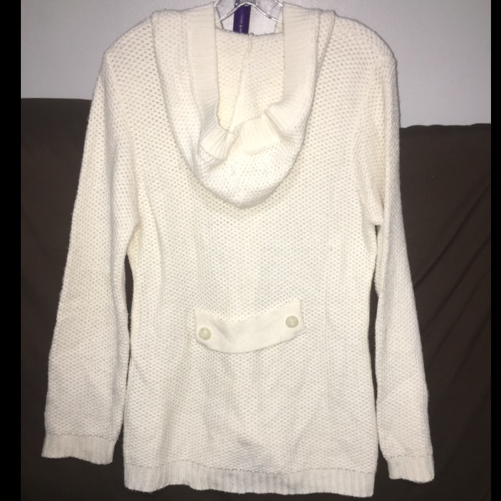 Knitted hooded jacket